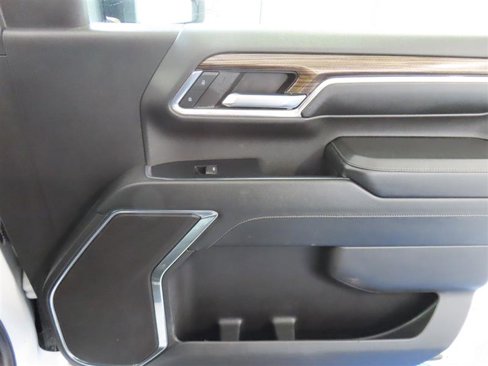 Used 2024 Chevrolet Silverado 3500 LT w/ Convenience Package image 31