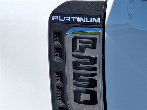 Certified 2024 Ford F250 Platinum image 27