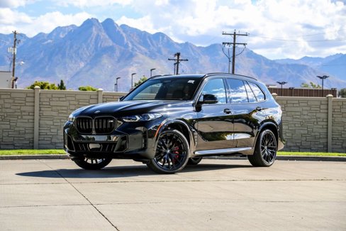 New 2026 BMW X5 M60i image 1