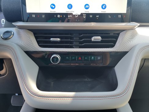 New 2025 Ford Explorer Active image 26