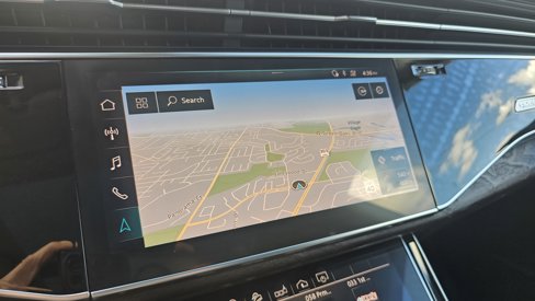 Used 2019 Audi Q8 Premium Plus image 39