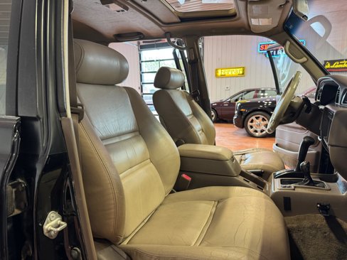 Used 1997 Toyota Land Cruiser image 22