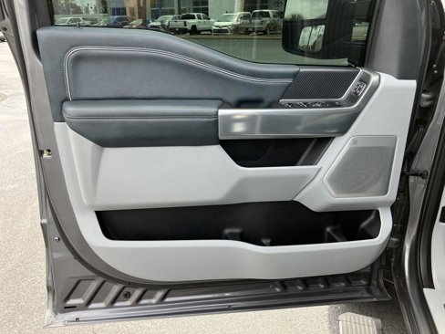 Used 2024 Ford F250 Limited w/ FX4 Off-Road Package image 17