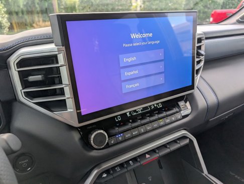 Certified 2025 Toyota Sequoia Platinum image 21