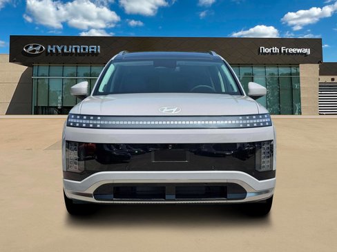New 2026 Hyundai Ioniq 9 Calligraphy image 12