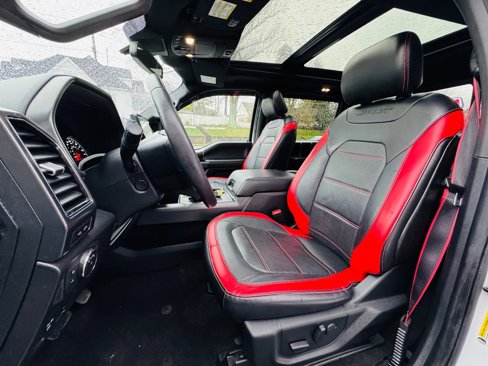 Used 2019 Ford F150 Lariat w/ Equipment Group 502A Luxury image 11