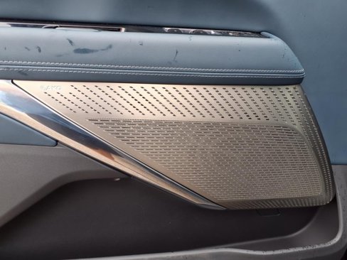 Used 2025 Cadillac Escalade IQ Sport 2 image 16