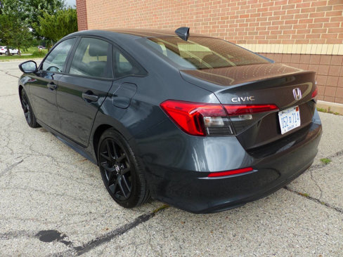 Used 2024 Honda Civic Sport image 7