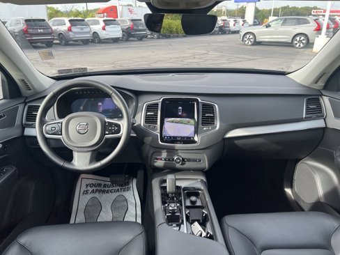 Certified 2025 Volvo XC90 B5 Core image 29