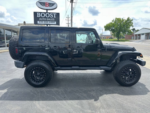 Used 2017 Jeep Wrangler Unlimited Sahara image 8