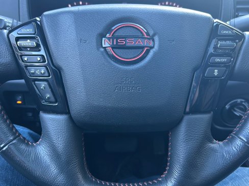 Used 2023 Nissan Frontier PRO-4X image 22