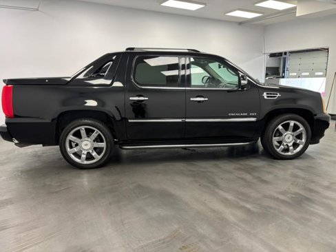 Used 2013 Cadillac Escalade EXT Luxury image 9