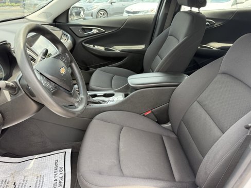Used 2023 Chevrolet Malibu LT image 17