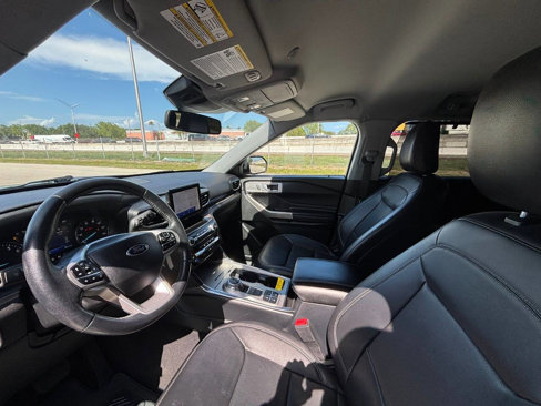 Used 2021 Ford Explorer Limited w/ Equipment Group 301A image 10