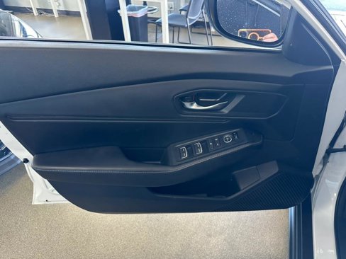 Used 2023 Honda Accord EX image 19