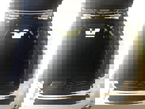 New 2025 Chevrolet Suburban High Country image 19