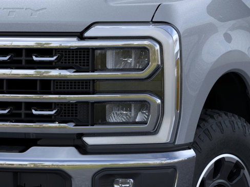 New 2025 Ford F250 Lariat image 18