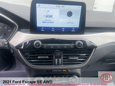 Used 2021 Ford Escape SE w/ Cold Weather Package image 14