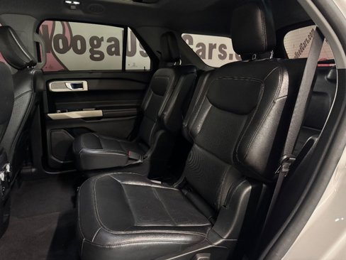 Used 2021 Ford Explorer Limited w/ Equipment Group 301A image 22
