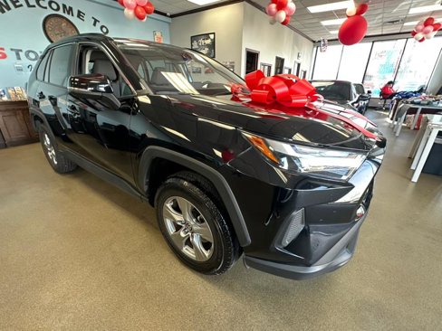 Used 2023 Toyota RAV4 XLE image 12