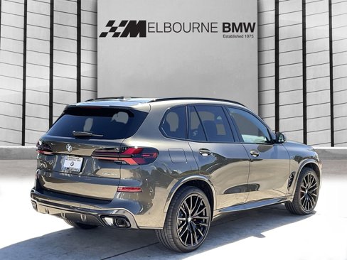 New 2026 BMW X5 sDrive40i w/ M Sport Package image 4