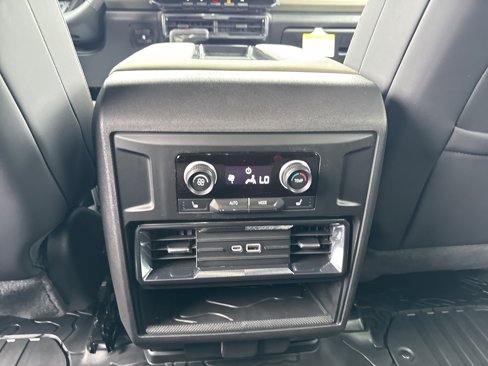 New 2026 GMC Hummer EV SUV image 23