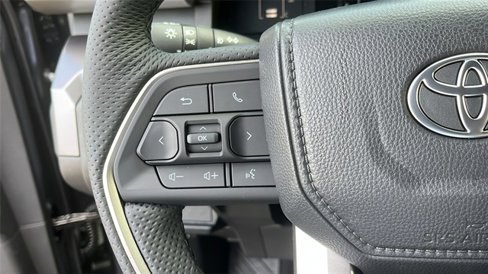 New 2025 Toyota Tacoma SR5 image 9