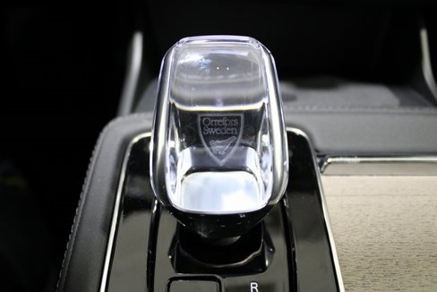 New 2025 Volvo XC90 T8 Plus w/ Protection Package Premier image 17
