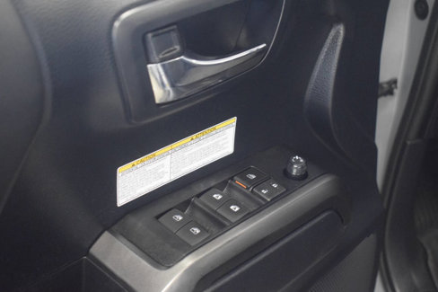 Used 2019 Toyota Tacoma TRD Off-Road image 36