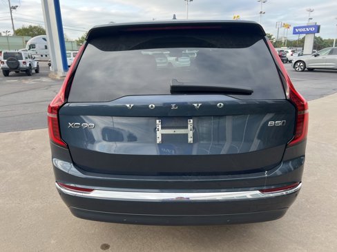 Used 2025 Volvo XC90 B5 Plus image 4