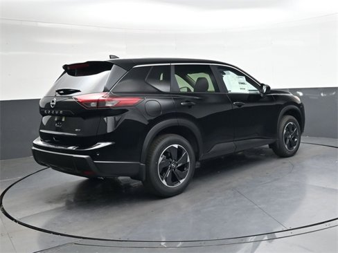 New 2026 Nissan Rogue SV image 4