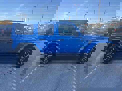 New 2025 Jeep Wrangler Unlimited Sahara w/ Technology Group image 6