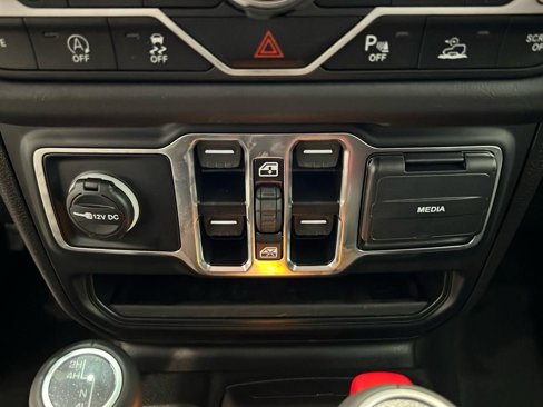 New 2025 Jeep Wrangler Sahara w/ Safety Group image 21