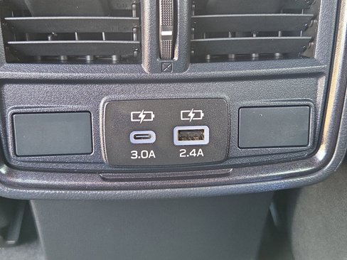 Certified 2025 Subaru Forester Limited image 15