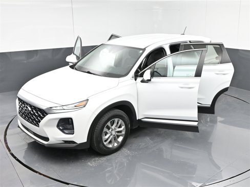 Used 2020 Hyundai Santa Fe SE image 39