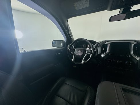 Used 2020 Chevrolet Silverado 1500 RST image 9