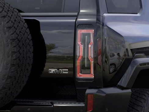 New 2026 GMC Hummer EV SUV image 12