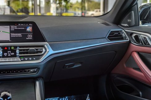 Used 2022 BMW M440i Convertible w/ Premium Package image 38
