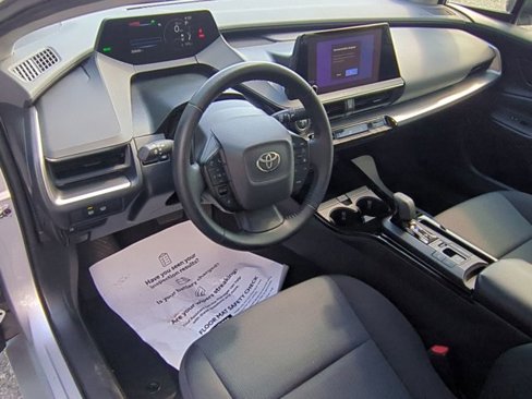 Certified 2023 Toyota Prius LE image 13