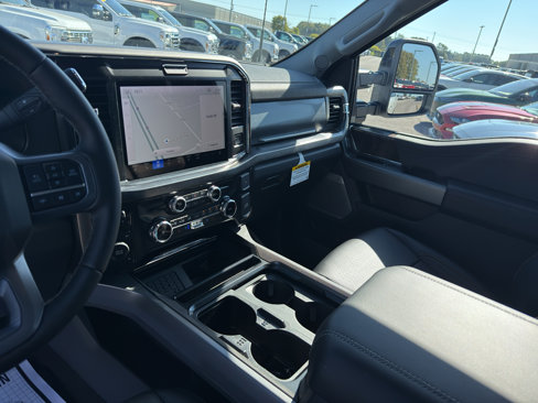 New 2026 Ford F250 Lariat w/ Black Appearance Package image 11