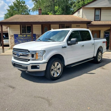 Used 2018 Ford F150 XLT w/ Equipment Group 302A Luxury image 2