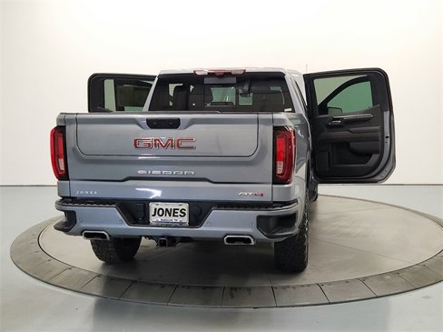 Used 2024 GMC Sierra 1500 AT4 w/ Technology Package image 15