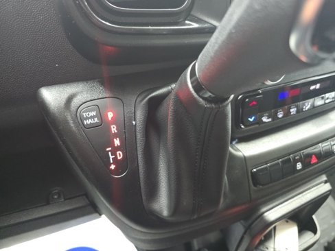 Used 2025 RAM ProMaster 2500 w/ Convenience Group image 18