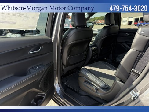 New 2025 Jeep Grand Cherokee L Altitude image 8