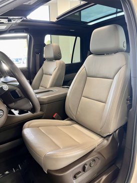 Used 2021 Chevrolet Tahoe LT w/ LT Signature Package image 14