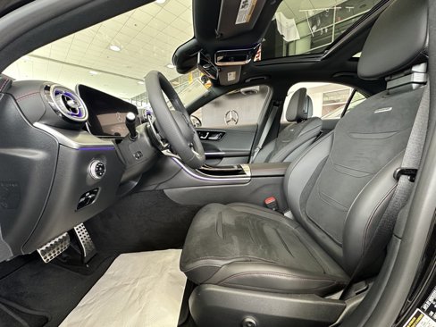 New 2025 Mercedes-Benz C 43 AMG 4MATIC Sedan image 4
