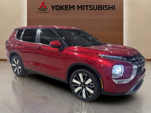 New 2025 Mitsubishi Outlander SEL image 6