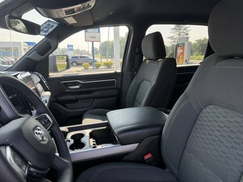 Used 2025 RAM 1500 Big Horn image 7