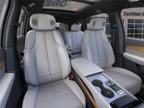 New 2026 Cadillac Vistiq Sport w/ LPO, Floor Liner Package image 16