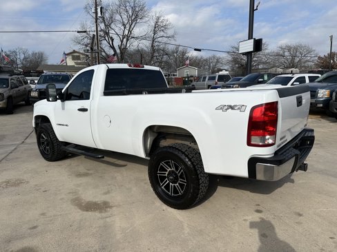 Used 2007 GMC Sierra 2500 W/T w/ Snow Plow Prep Package image 4